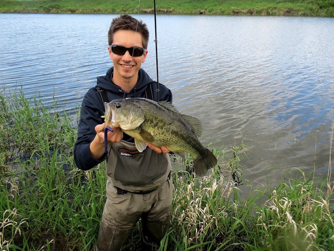 4 Simple Ways to Fish for Bass in Washington/Oregon