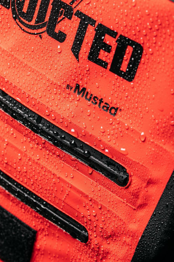 Load image into Gallery viewer, Red 40L Chrome Hunter Waterproof Backpack
