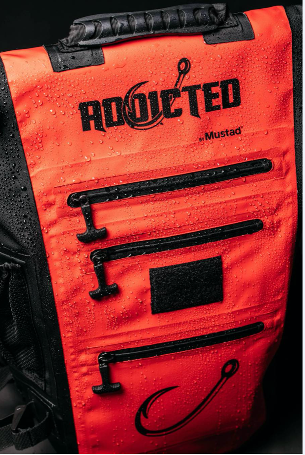Load image into Gallery viewer, Red 40L Chrome Hunter Waterproof Backpack
